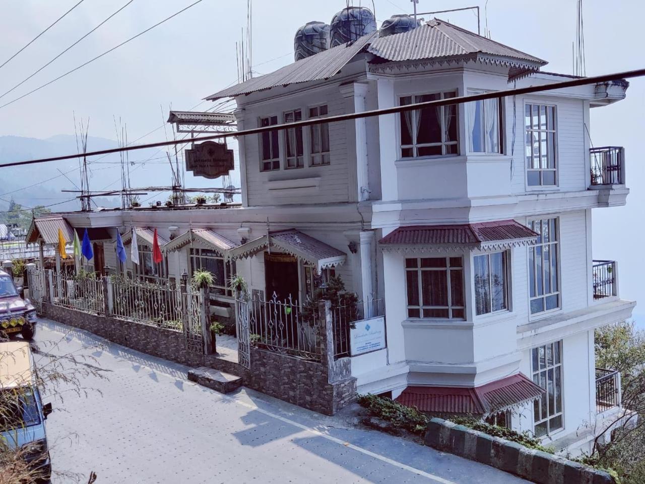Lamahatta Residency Hotel Dardzsiling Kültér fotó